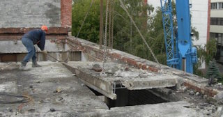 Демонтаж бетонной плиты: цена за м2 от 2090 рублей в Миассе